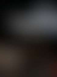 Night Before Christmas Party in der Vehlager Weihnachtshütte mit Freunden, Glühwein, winterlichen Hütten-Specials, DJ-Musik und Tanzfläche am 23. Dezember 2025 – vorglühen, feiern und Weihnachtszeit laut einläuten