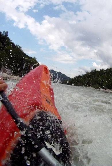 KAYAK WILDWATER