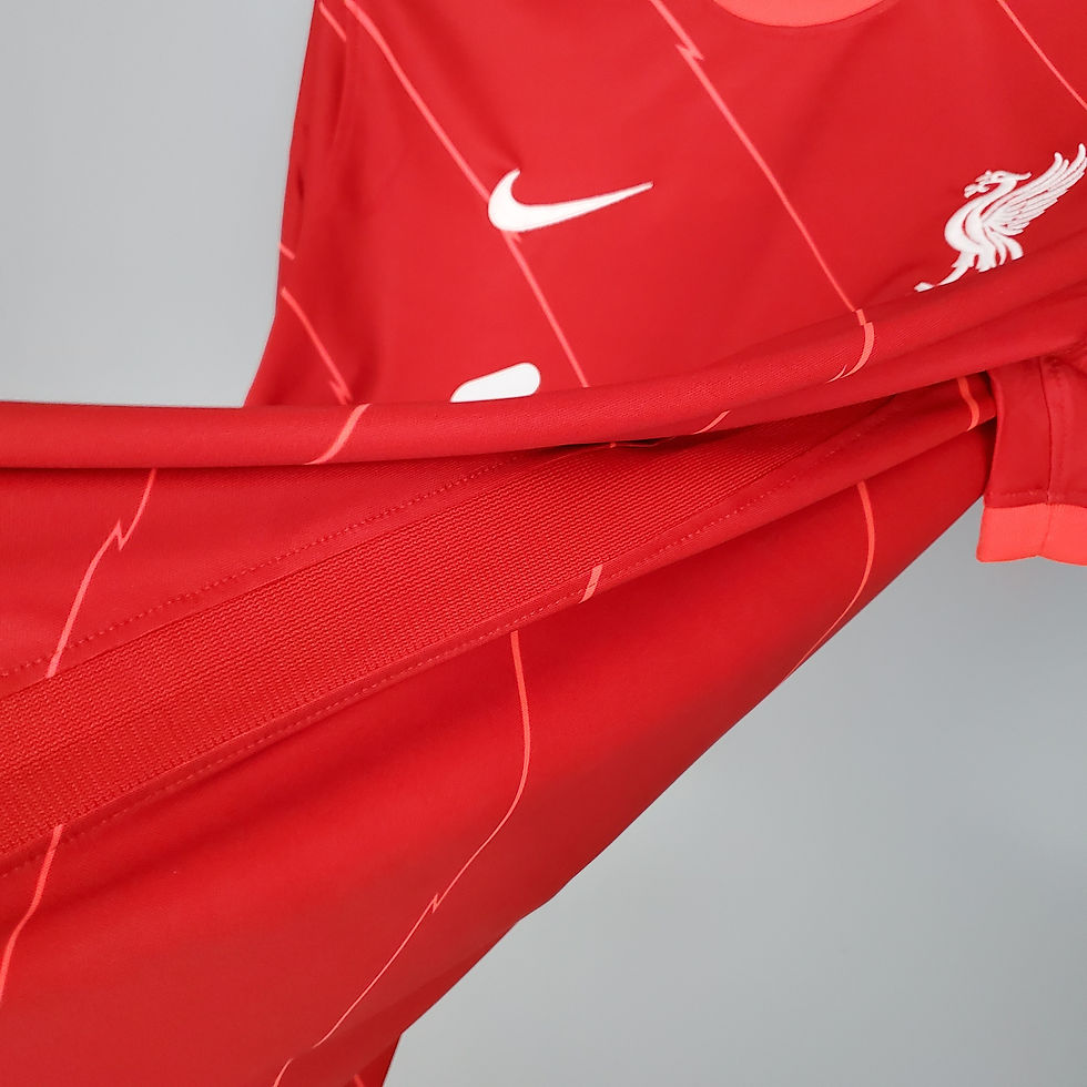 Miniatura: Liverpool FC. Local 21-22