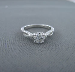 Elegant Diamond Engagement Ring