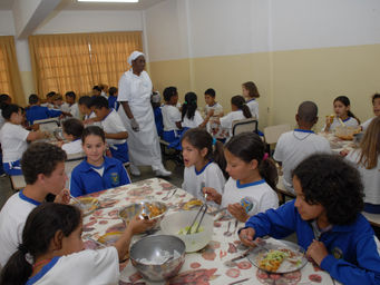 11 de 15 cidades da RMC têm Alto Grau de Satisfação em Merenda Escolar
