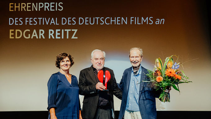 „Ein Wahrheitssuchender mit den Mitteln der Filmkunst“
– Der Ehrenpreis des Festivals für Edgar Reitz