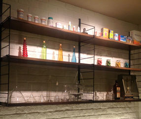 陳列ディスプレイ棚