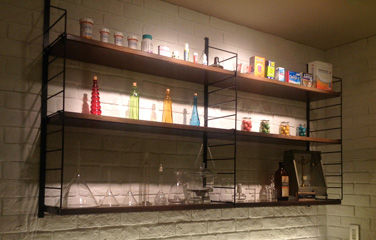 陳列ディスプレイ棚