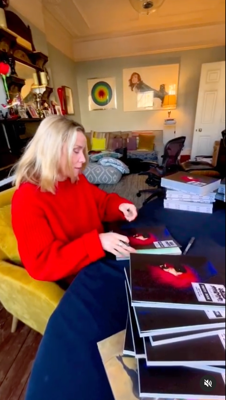 Miniatura: Róisín Murphy - Livro Autografado Róisín Machine Photo Book