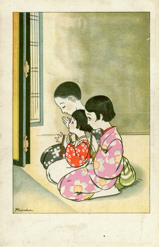 仏壇の前のこどもたち