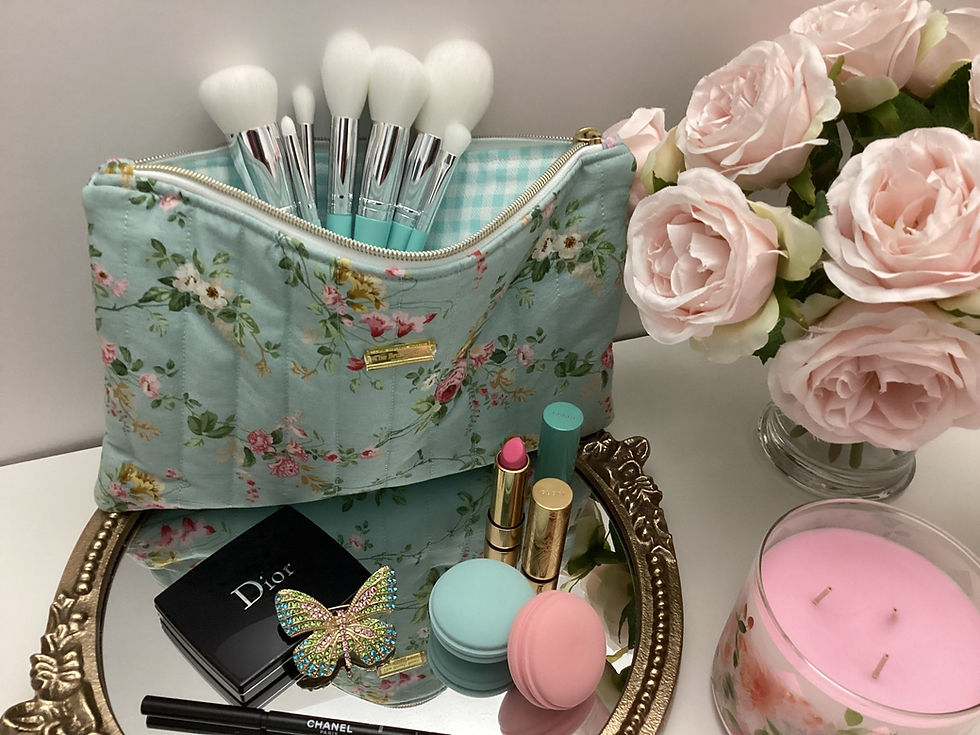 Thumbnail: LIMITED EDITION - TIFFANY BLUE MAKEUP BRUSH SET + MAKEUP POUCH