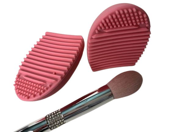 Thumbnail: MAKEUP BRUSH WASH EGG