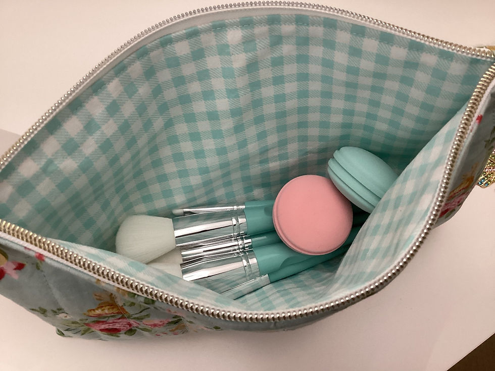 Thumbnail: LIMITED EDITION - TIFFANY BLUE MAKEUP BRUSH SET + MAKEUP POUCH