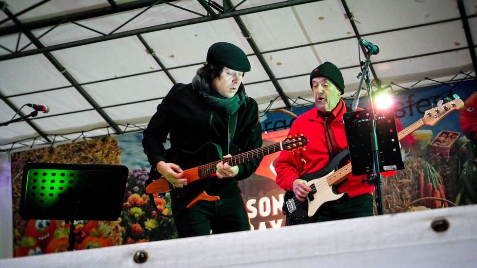 Crimson Sunday rockt beim 26. Schöneberger Kürbisfest