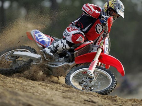 How Stefy Bau Transformed Women’s Motocross and Esports