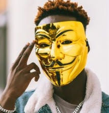 బంగారు మాస్కులు