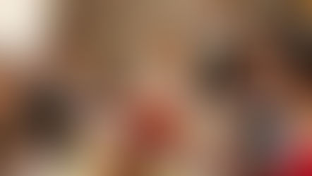 వాలెంటైన్ డే అంటే ఆత్మీయులు అనే అర్థం కూడా ఉంది. ఇంతమంది మధ్యన గడిపే రోజు అపురూప వాలెంటైన్ డే నే కదా!