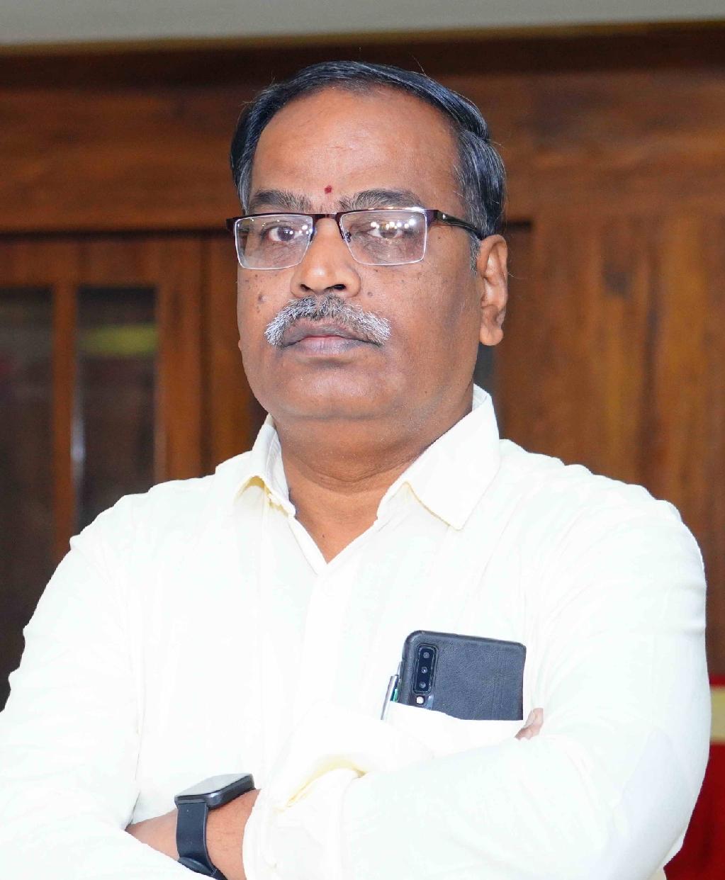 Writer: Ginnela Venkata Ramana