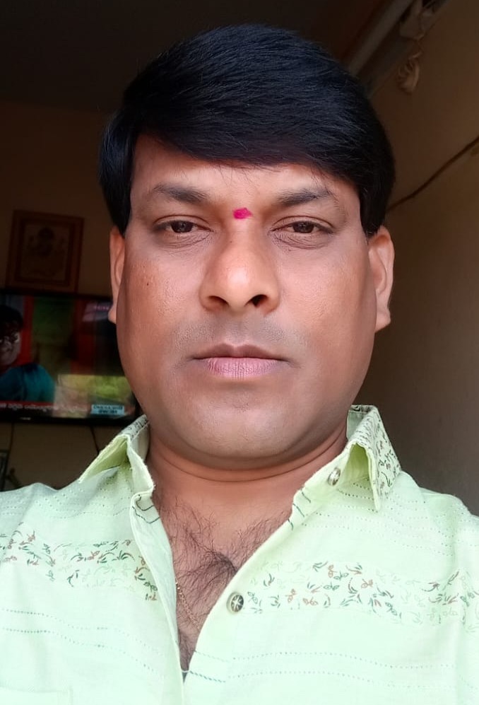 Writer: Madhukar Vaidyula