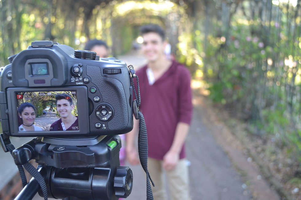 Filmación de video en el prado