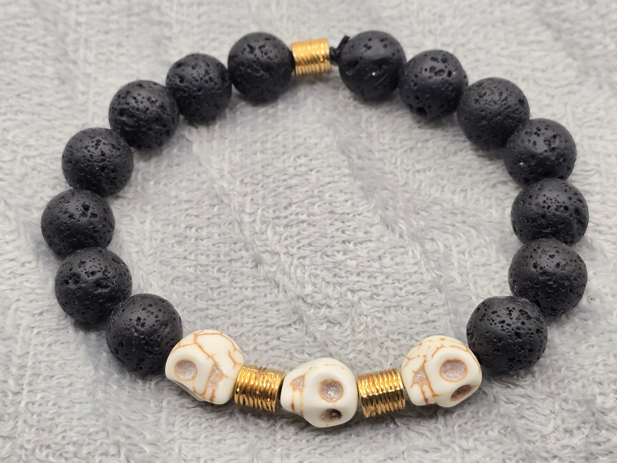 Lava and skull Bracelet