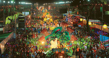 El corso cruceño