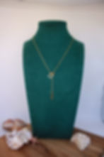 Collana con ciondolo a forma di quadrato, collezione Iside