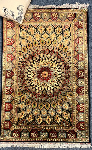 手織り草木染め絨毯 | アフガンサフラン