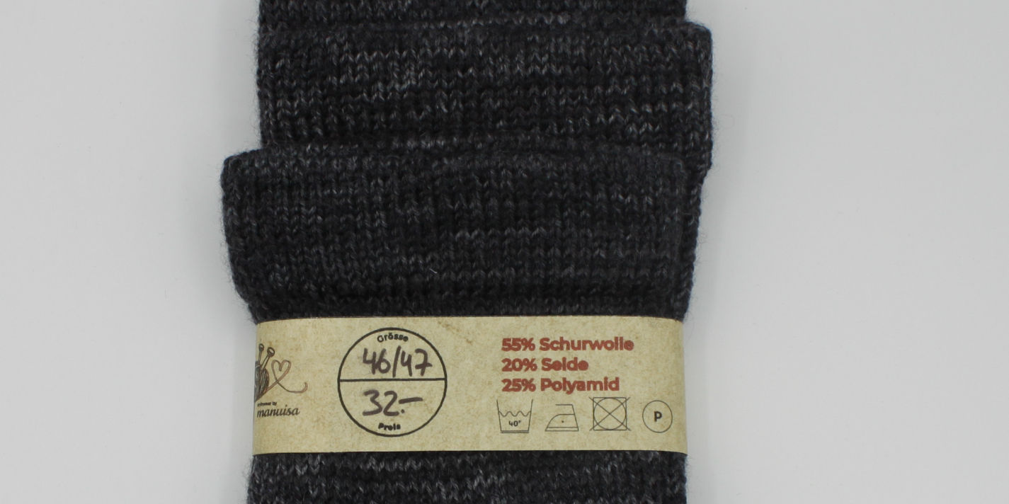 Socken mit Seidenanteil