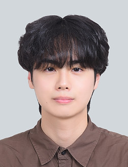 윤예준_edited.jpg