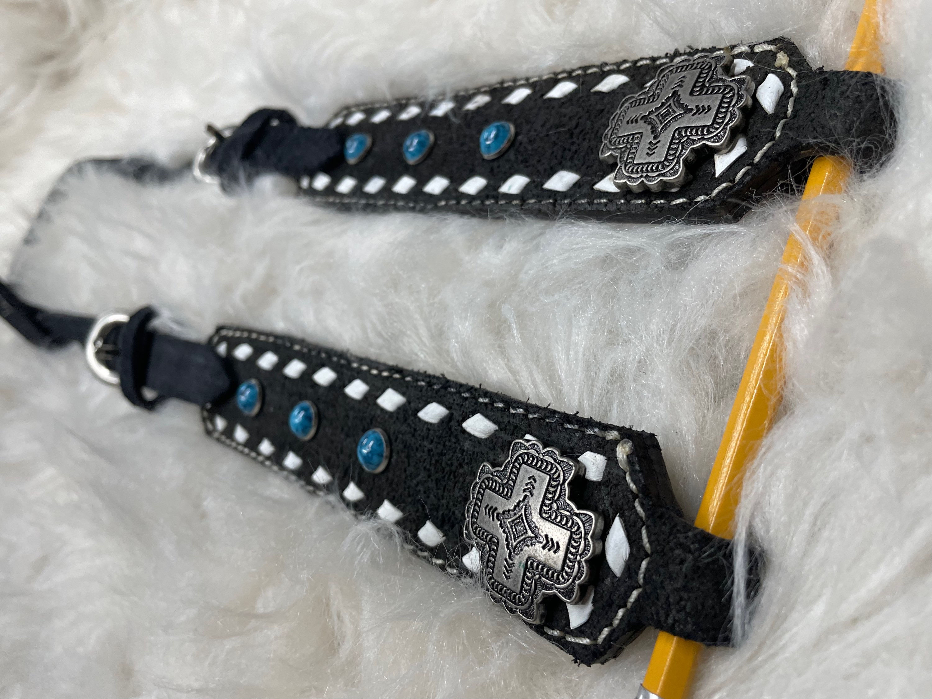 Black Roughout + Turquoise Headstall