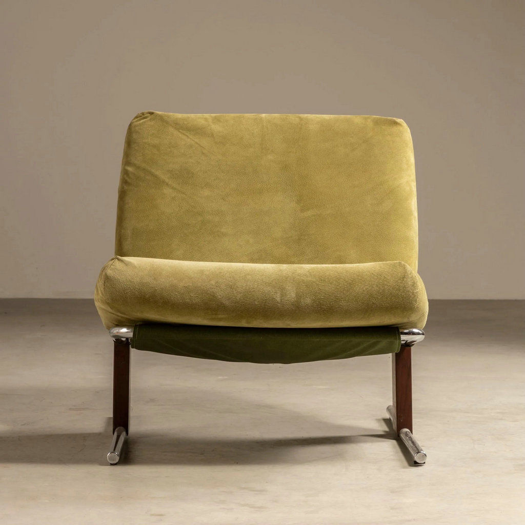 Olive Green Upholstered Lounge Chair with Steel Frame and Wood Accents