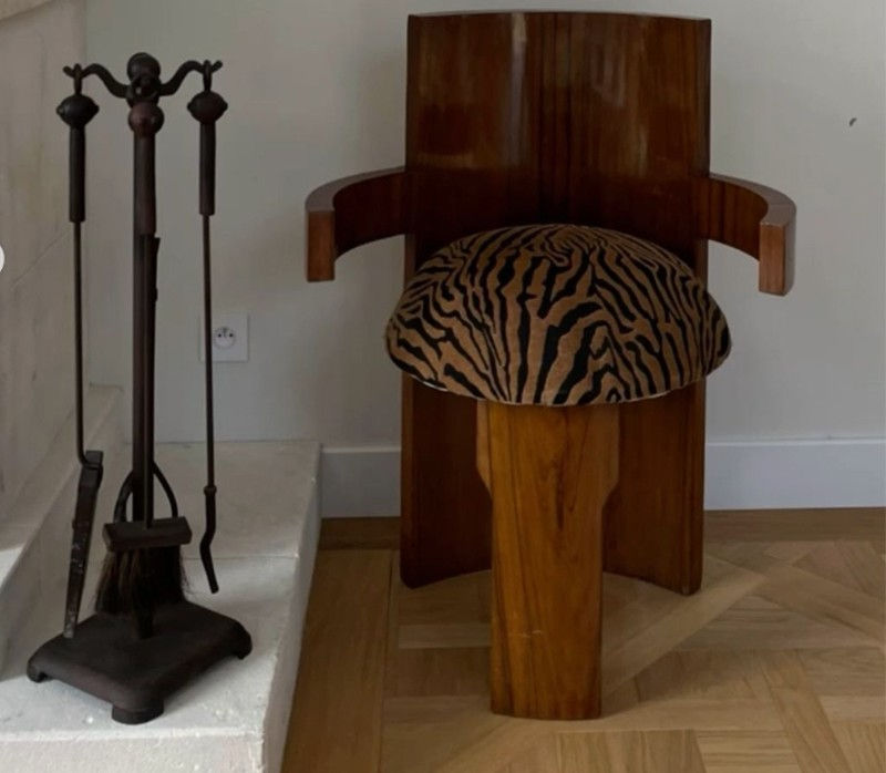 Tiger Print Velvet Dining Chair with Ash Wood Frame and Curved Arms