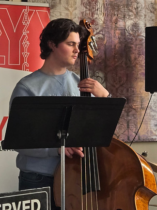 Upright with the Izy Montenez Trio at Kawa  (1).jpg