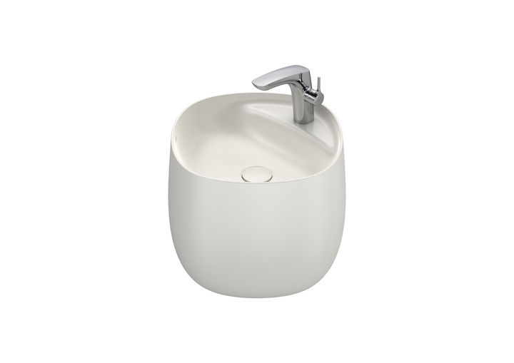 Beyond 460x470x380 Wall-hung with integrated semipedestal