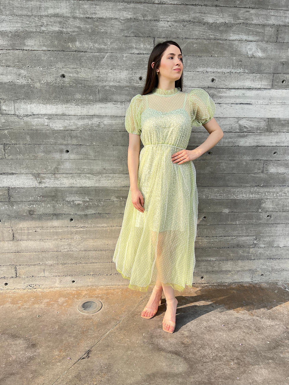Vestido verde menta transparencias