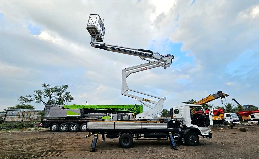 rental crane service