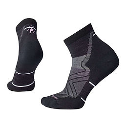 Smartwool Women's Run ankle socks in black and white, a pair of merino wool blend running socks