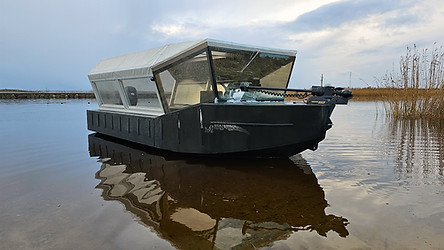 WNE_boat_hide_-1.jpg