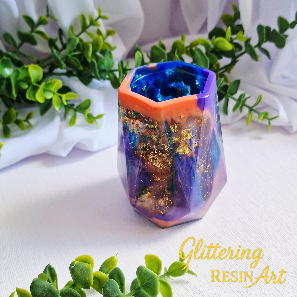 Thumbnail: Handmade resin soap dispenser