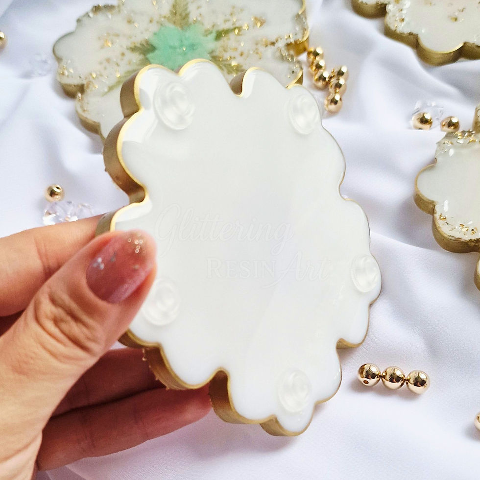 Thumbnail: Handmade resin flower coasters with real dried flowers, sparkling crystals and pearls preserved in clear epoxy resin