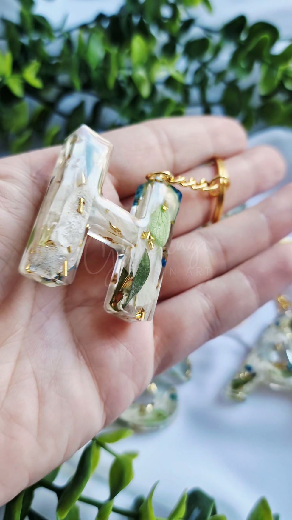 Thumbnail: Flower Preservation Resin Initial Keyring