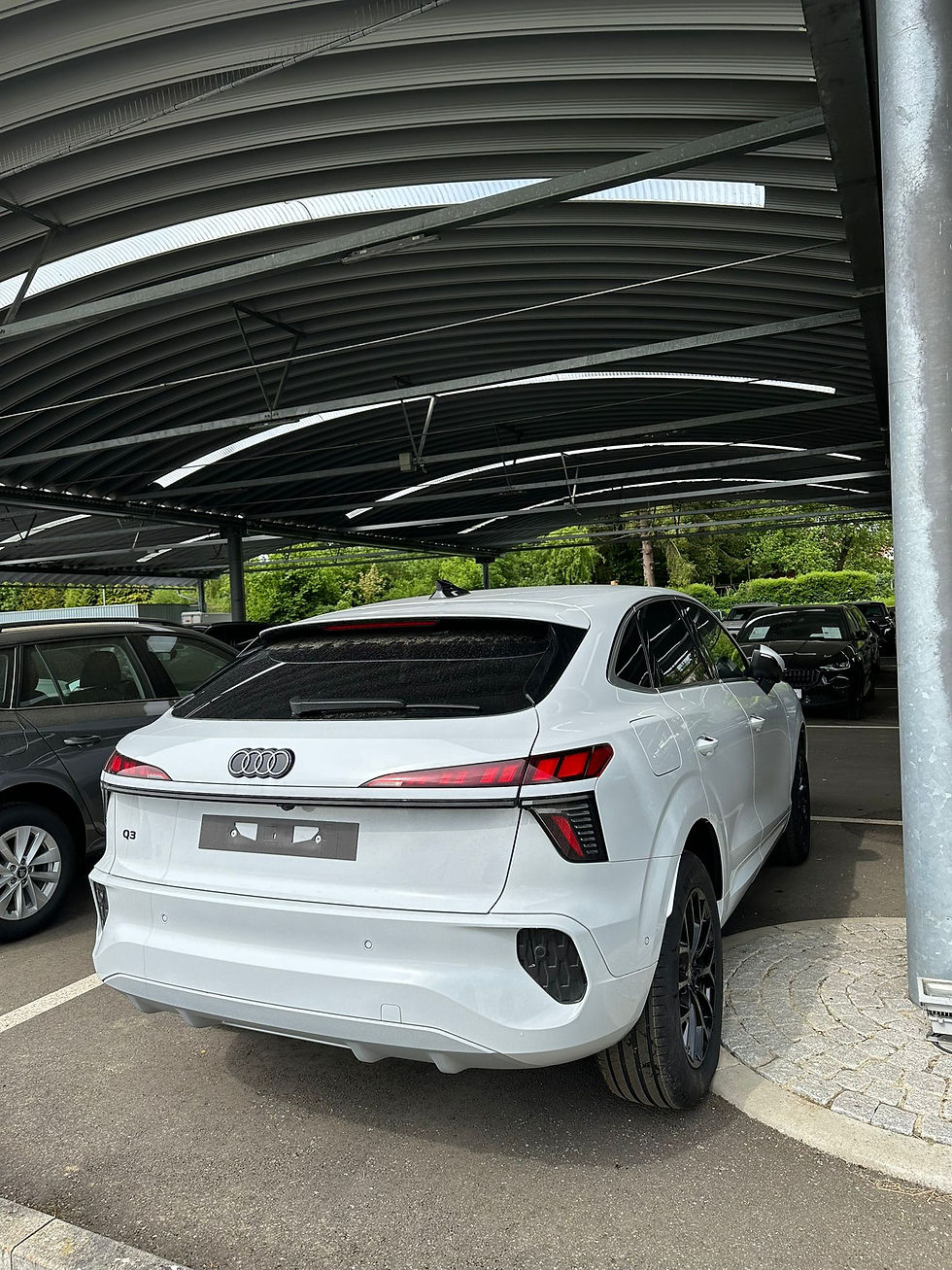 Miniaturbild: AUDI Q3 35 TDI SPB  BIANCO STRONIC KM 0