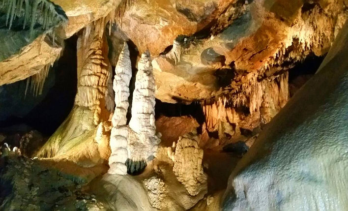 Grotte de Medous, à la sortie de Bagnères sur la route de la mongie