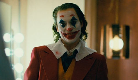 joaquin phoenix joker.jpg