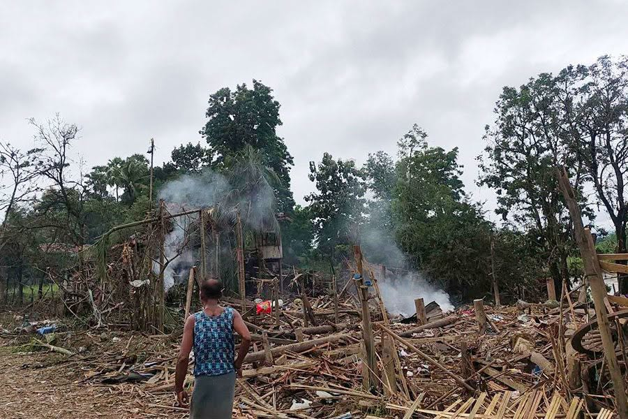 Junta fighter jet bombs Kyauk Gyi village near a monastery, killing at least 14 people.
