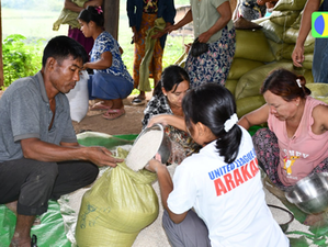 ULA Provides Food Relief to IDPs from Kyaukphyu and Thandwe