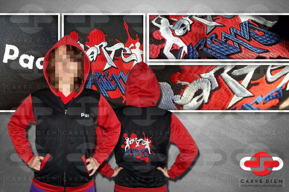 Campera de friza deportiva bordada