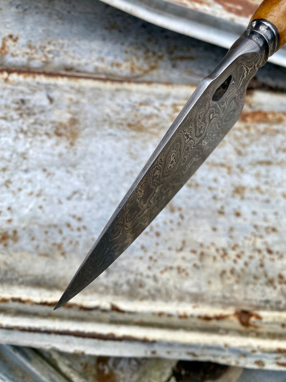 Thumbnail: Chonk chonk camp knife 