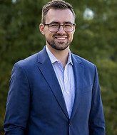 Eric Myers_edited.jpg