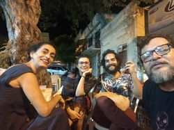 39971323_2029171340449180_74544192154543