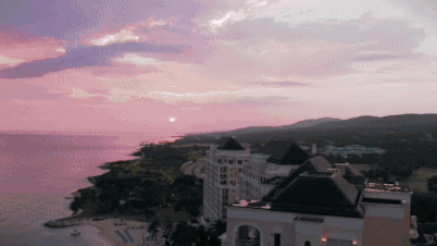 ezgif.com-gif-maker (18).gif