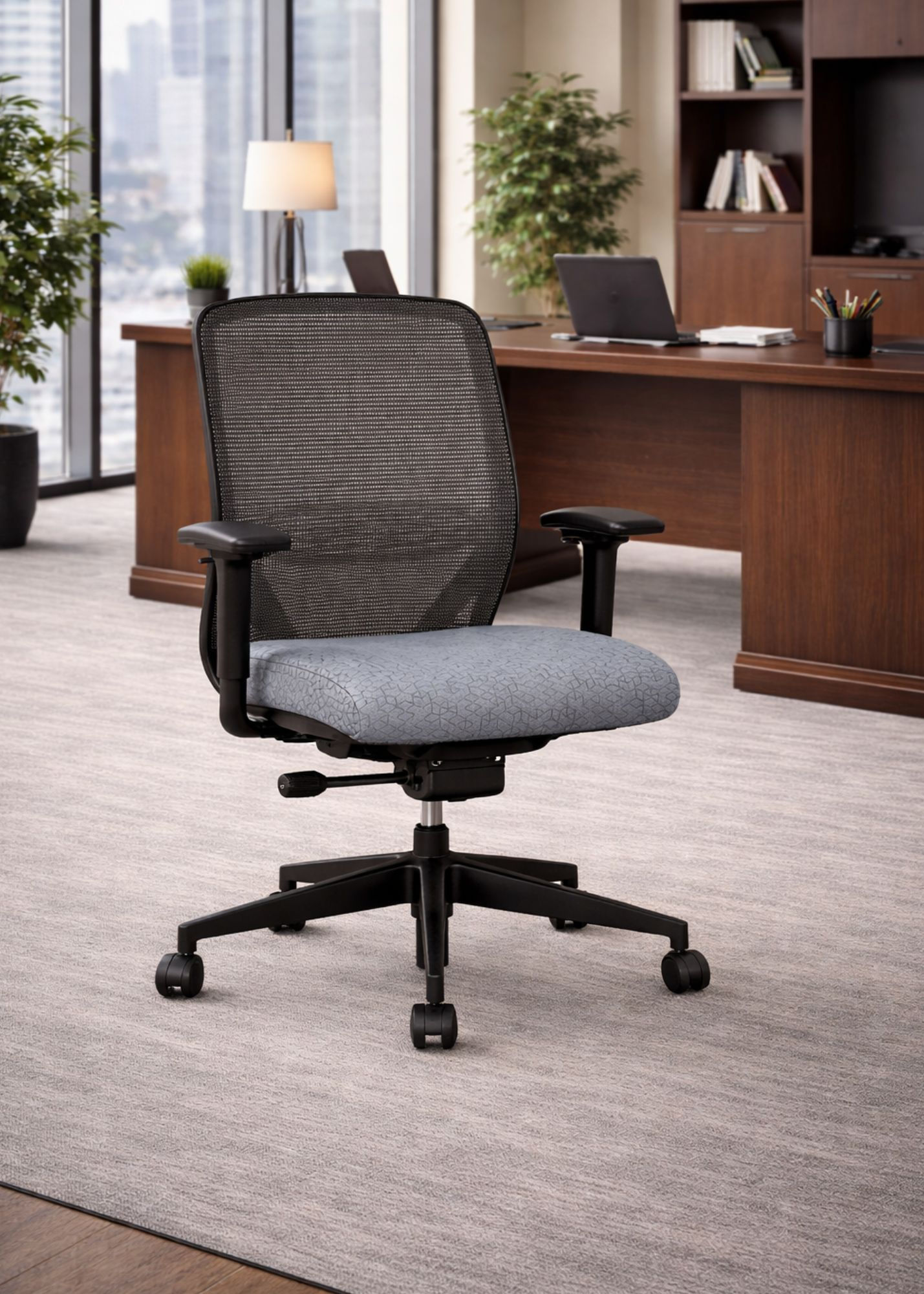 Nucleus Task Chair