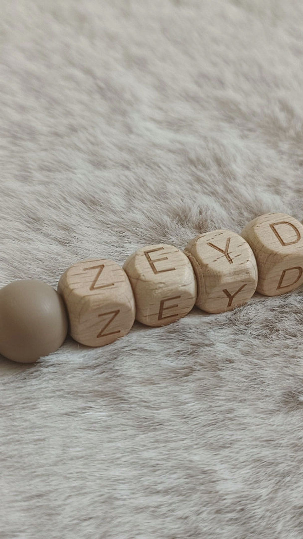 Küçük resim: Speenkoord LoVinn - BEIGE /WIT